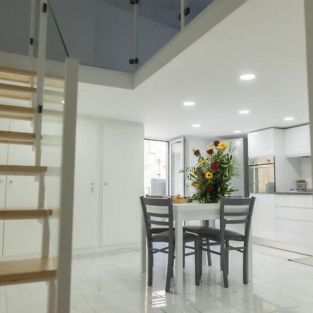 Dimora F&F Apartment Naples Exterior photo