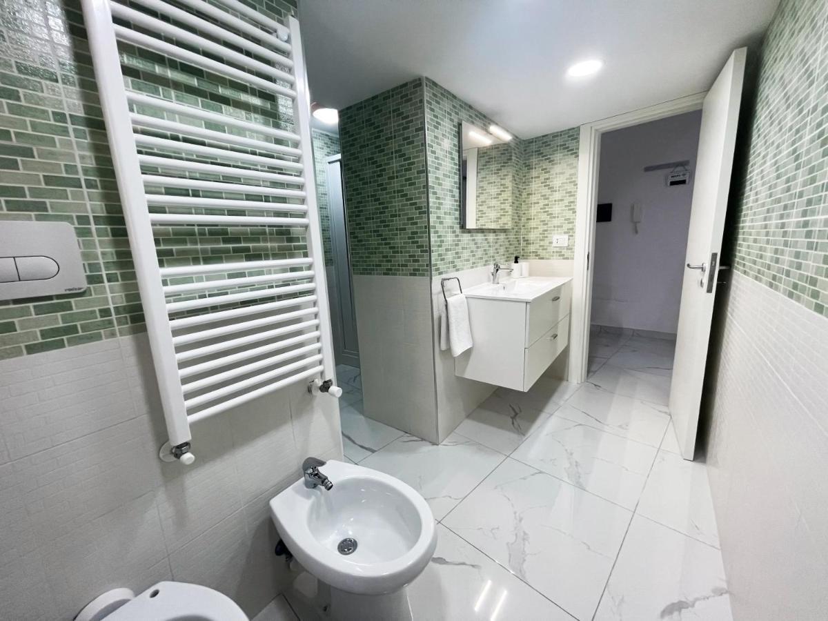 Dimora F&F Apartment Naples Exterior photo